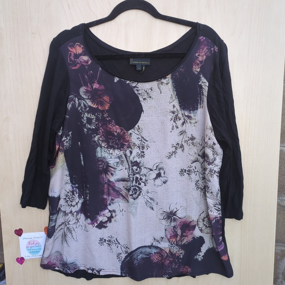 Dark Romantic Goth Feminine LS Floral Top Large Black, Beige Jeans Buffalo